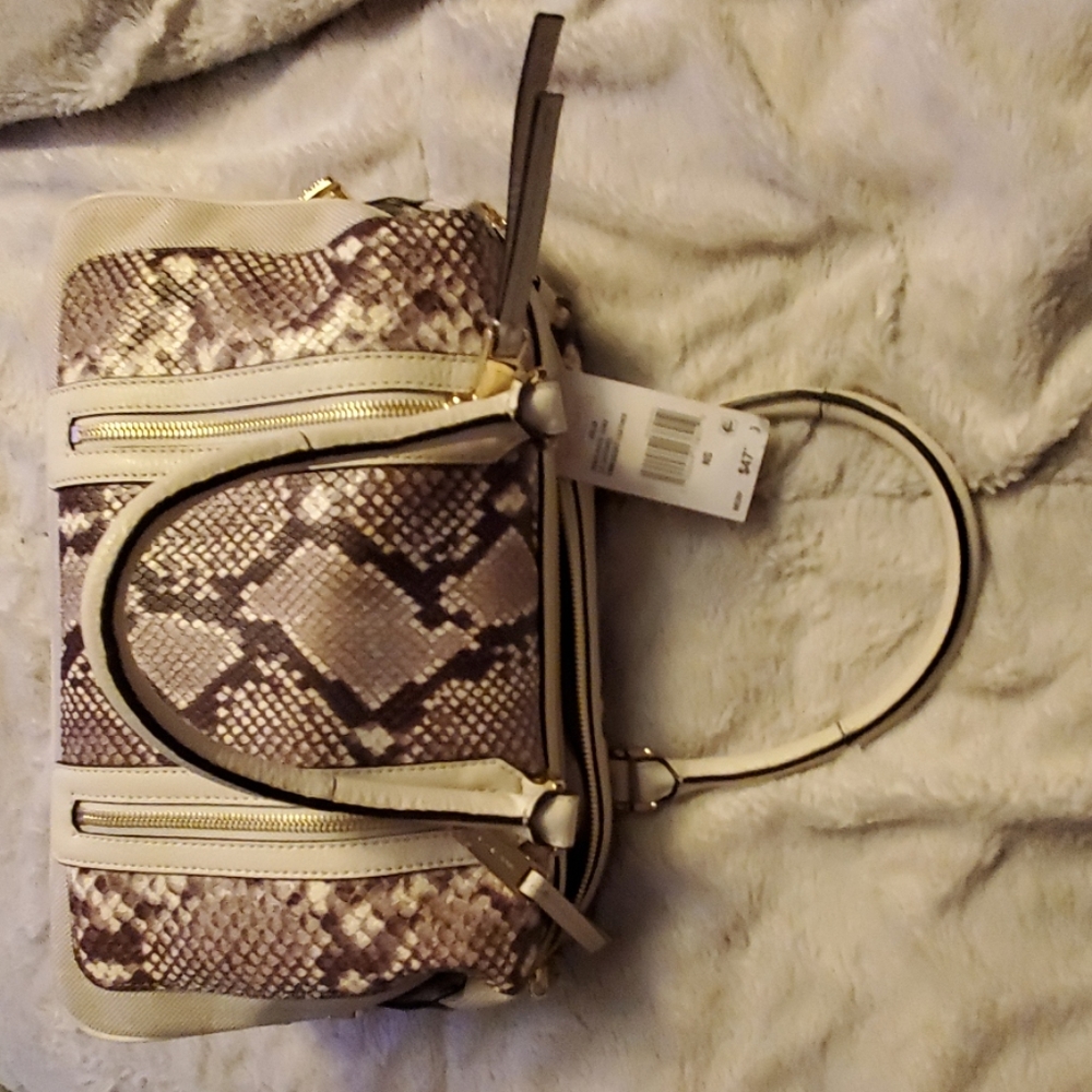 NWT Michael Kors Lg Julia Satchel